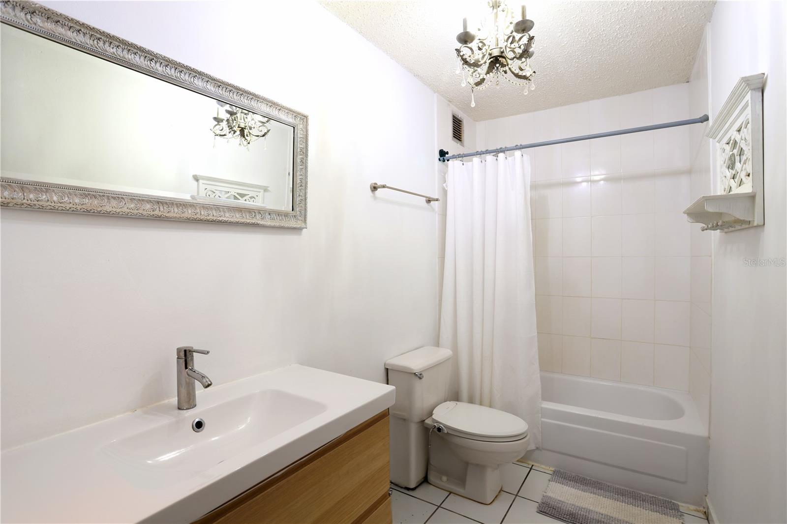 299 Del Parque #802 Property Photo 11