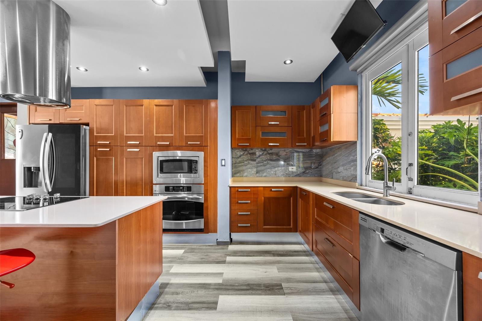 44 Surfside Property Photo 10