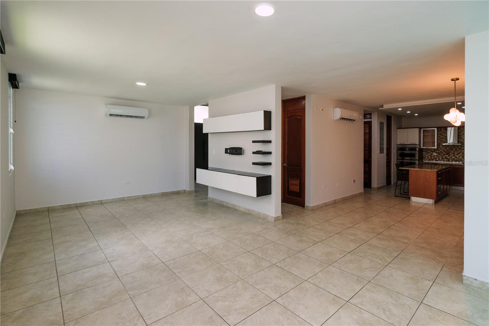 695 Mar Del Norte Paseo Los Corales Ii Property Photo 17