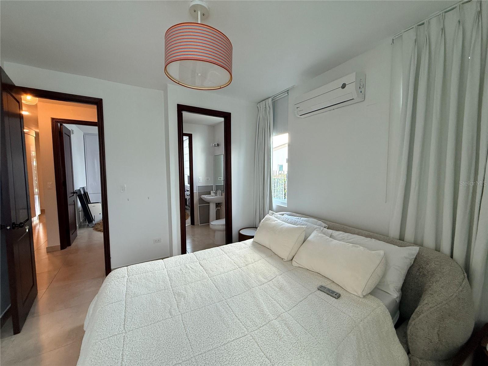 Almendro Almendro St #76 Property Photo 14