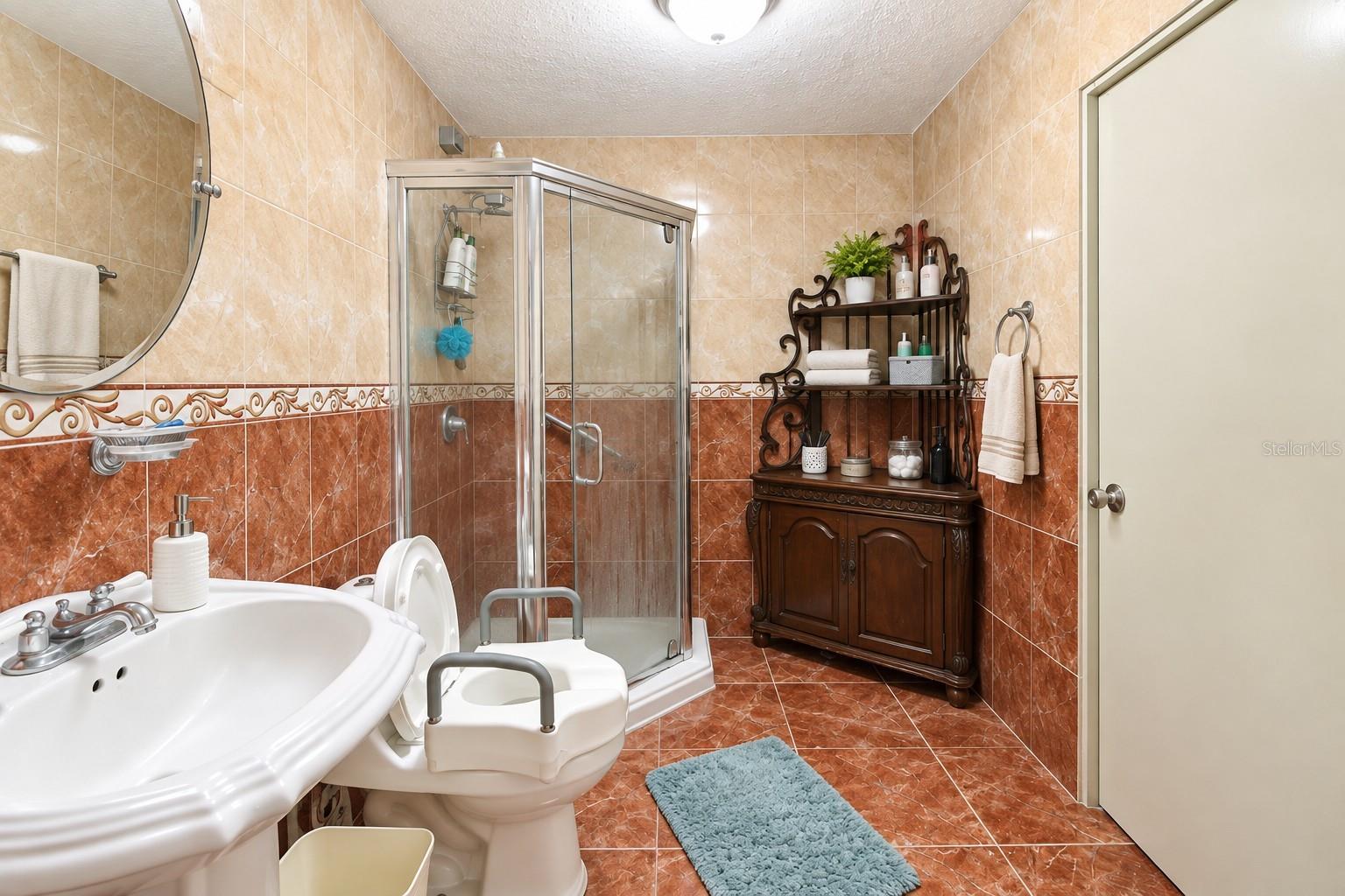 H H Property Photo 7