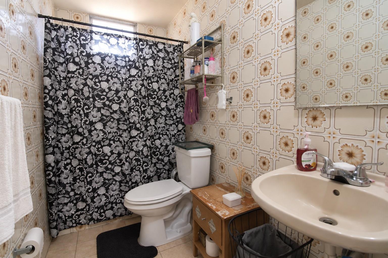H H Property Photo 10