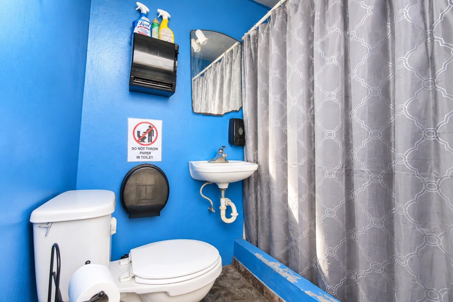 H H Property Photo 12