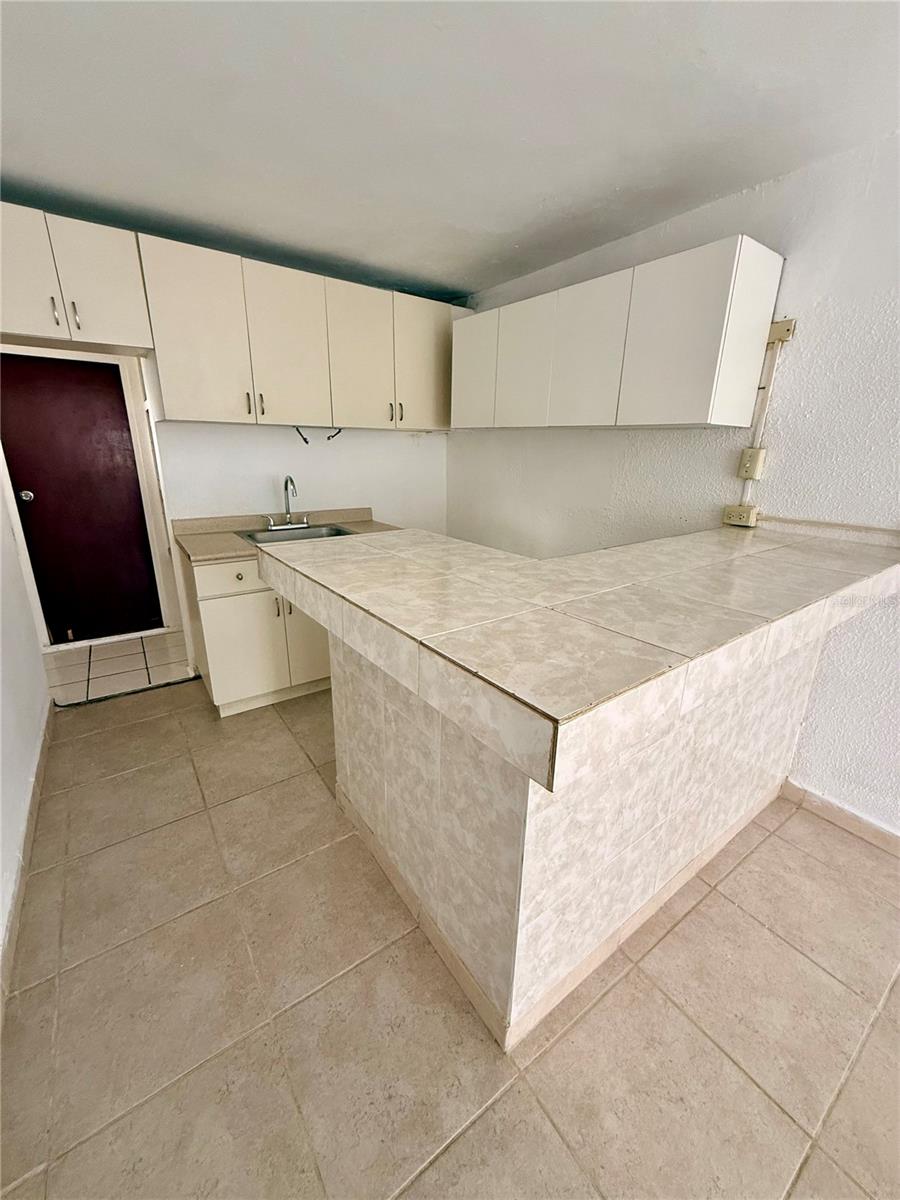 PR9124009 Property Photo 3
