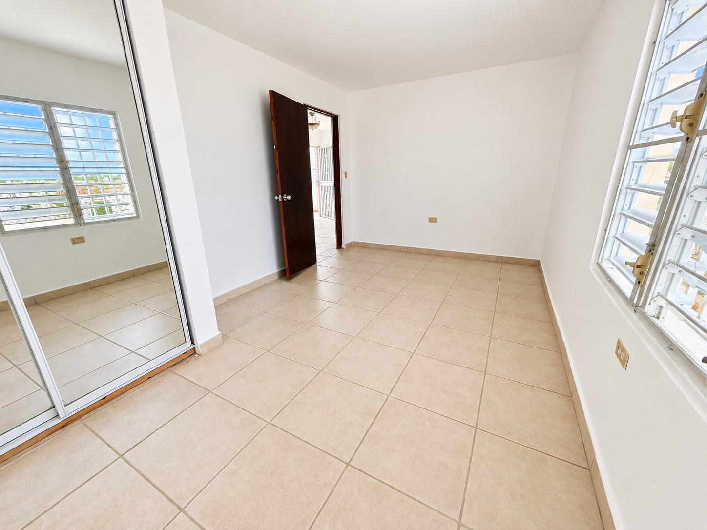 PR9124009 Property Photo 7