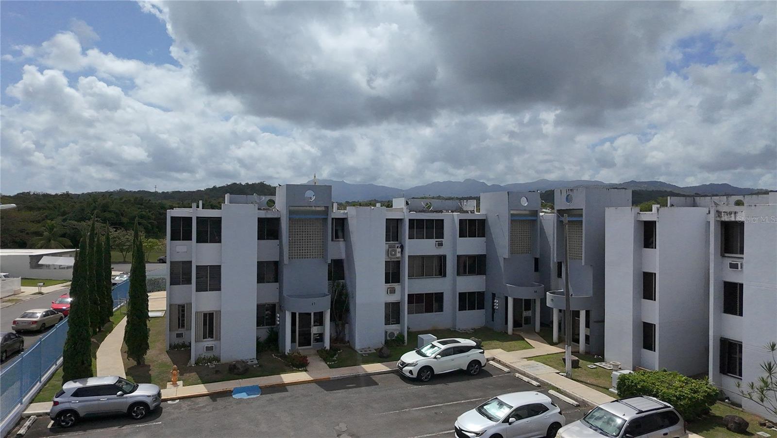 Cond Plaza Del Este #18 Property Photo 1