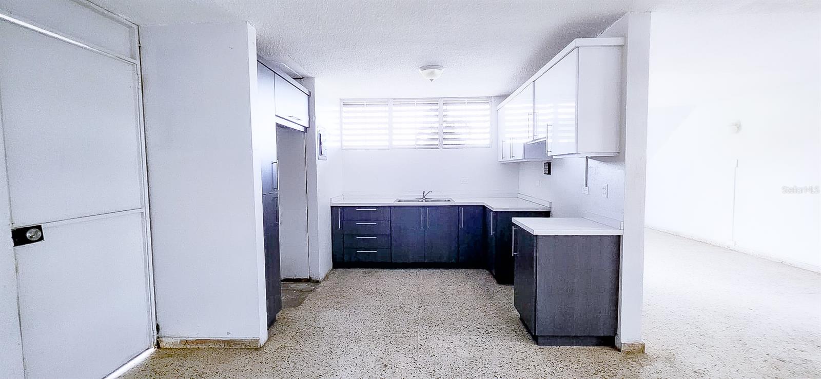 Rio Canas Calle 13 Bloque O-8 Property Photo 3
