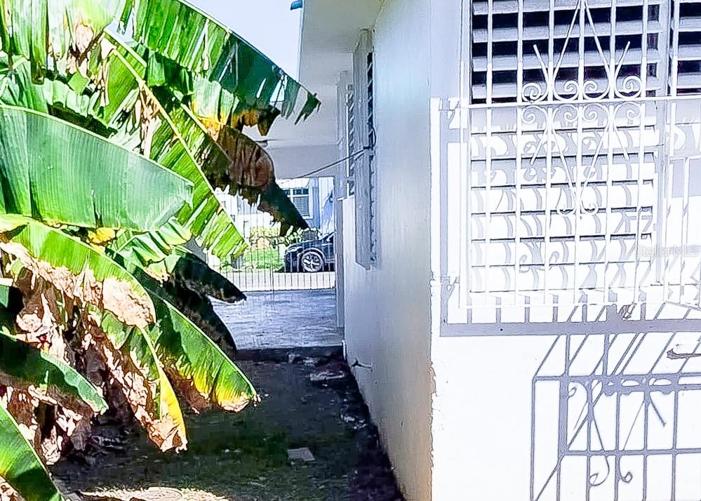 Rio Canas Calle 13 Bloque O-8 Property Photo 20