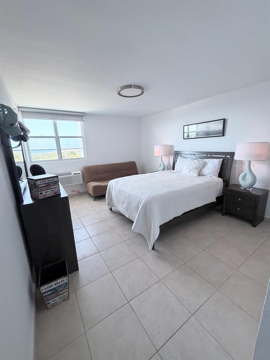 9987 The Ocean Club At Seven Seas #ec 202 Property Photo 6