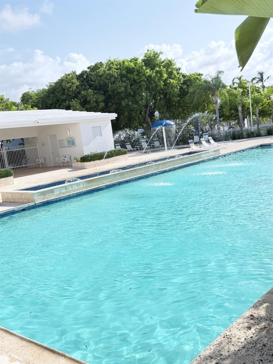 9987 The Ocean Club At Seven Seas #ec 202 Property Photo 8