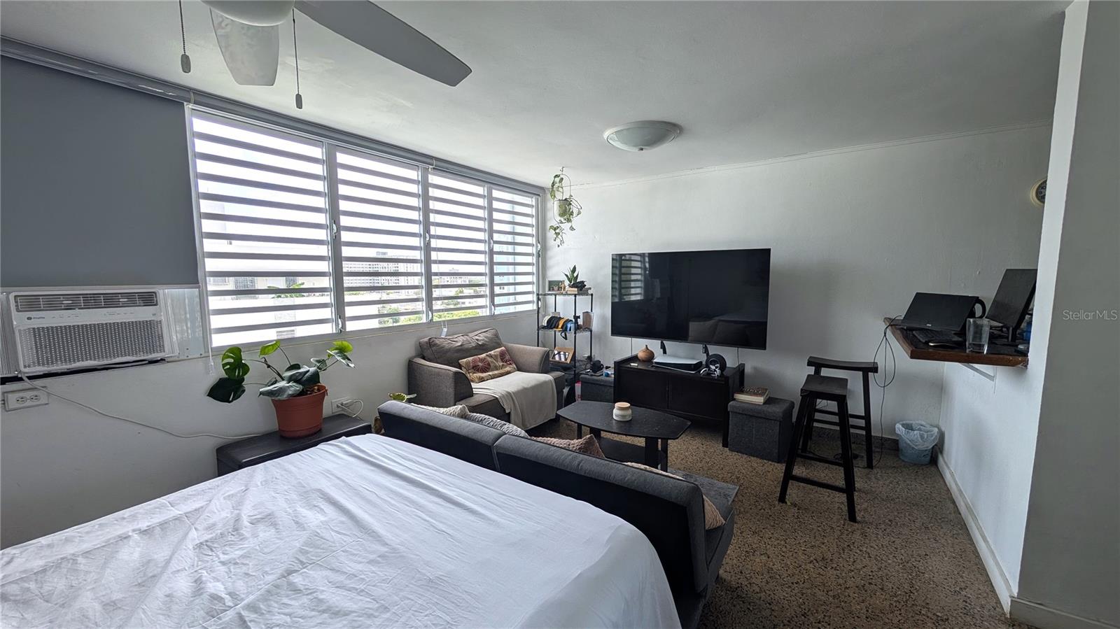 664 Calle Union #702 Property Photo 4