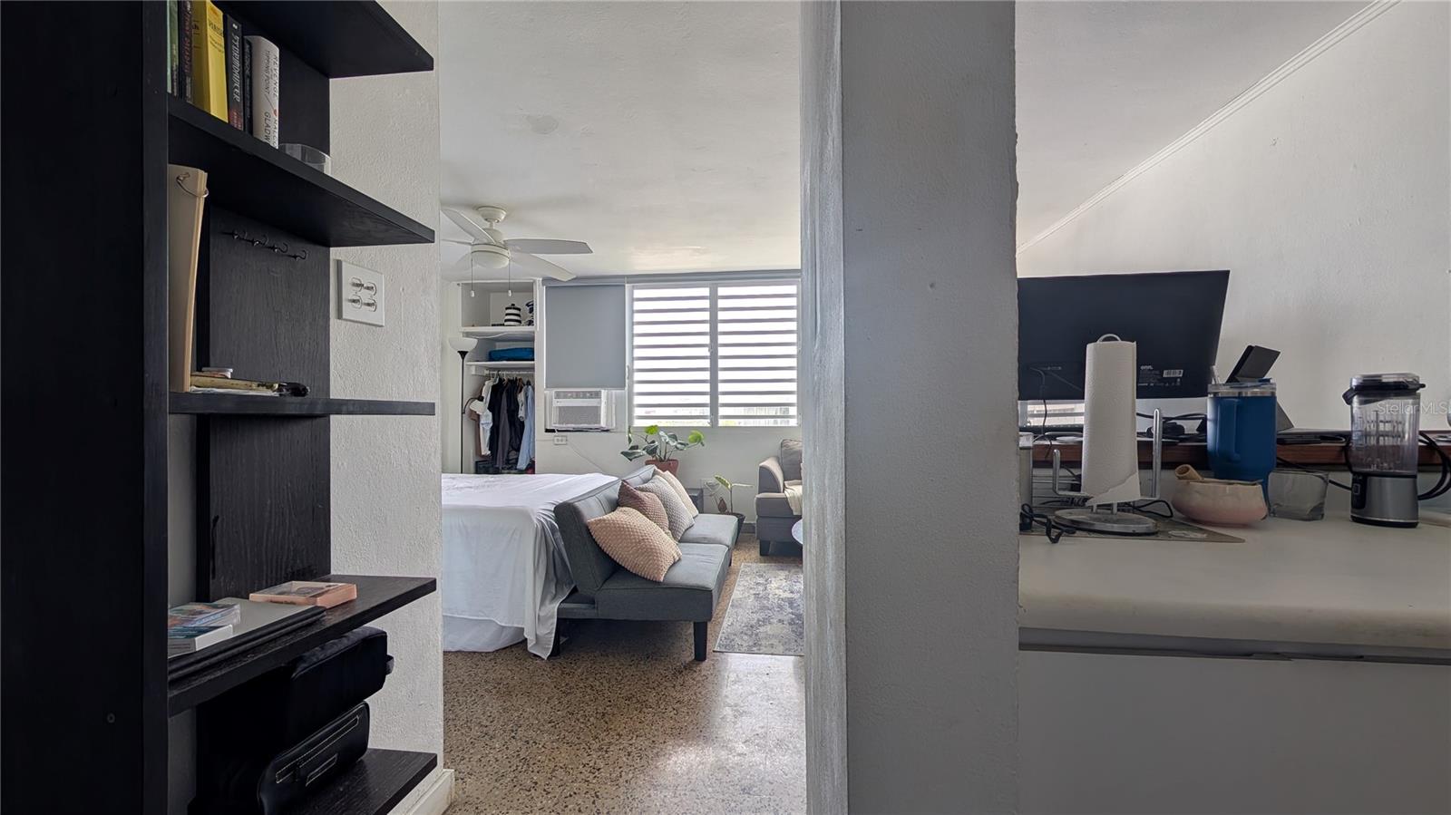 664 Calle Union #702 Property Photo 12