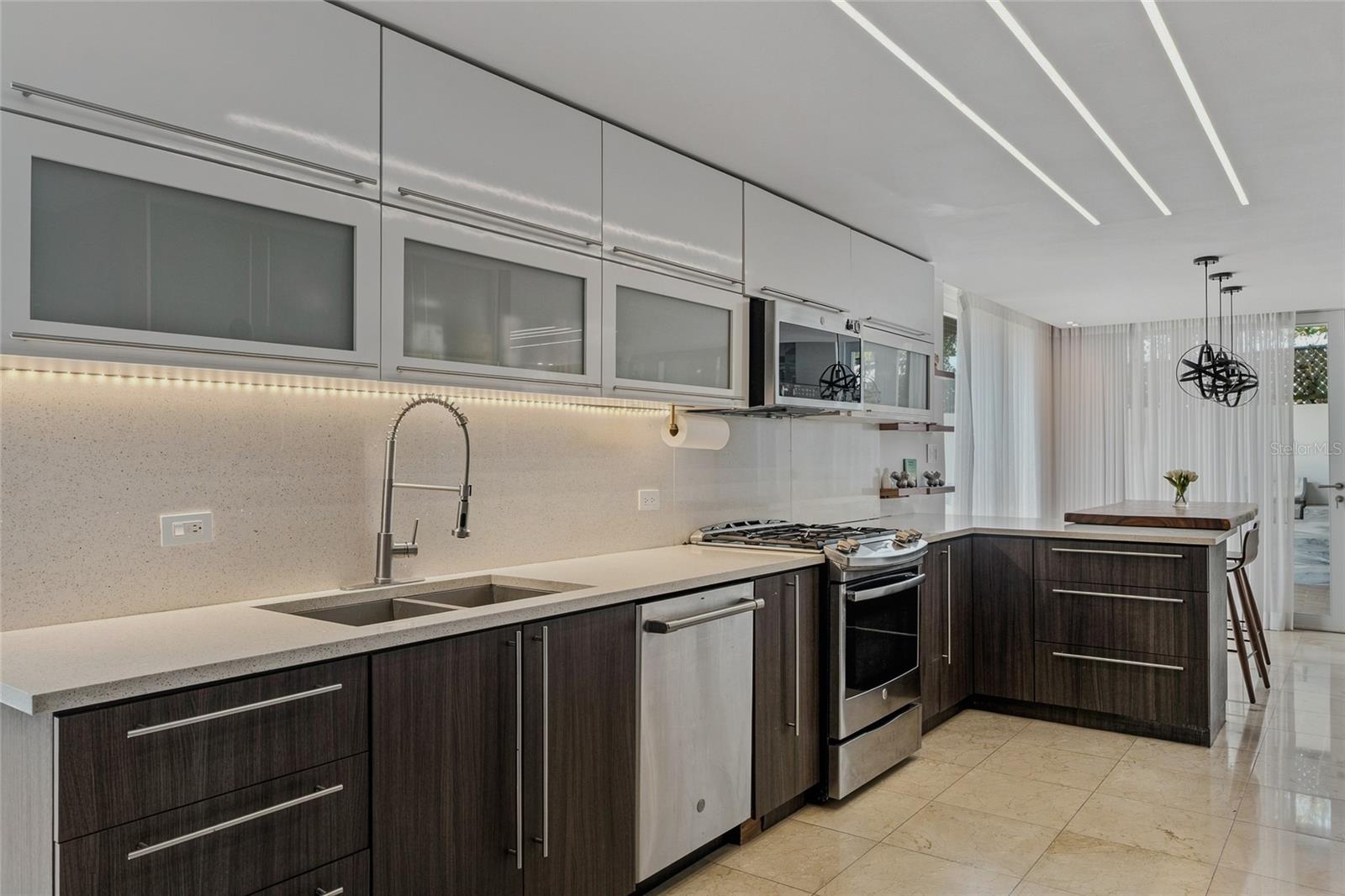 1 Street Prado Alto #j-7 Property Photo 5