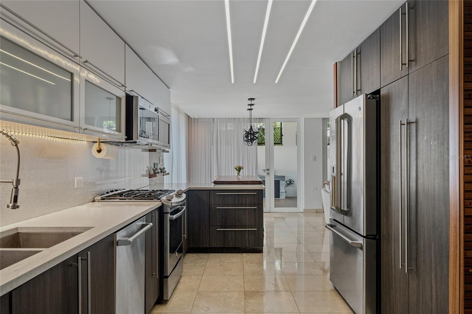 1 Street Prado Alto #j-7 Property Photo 6