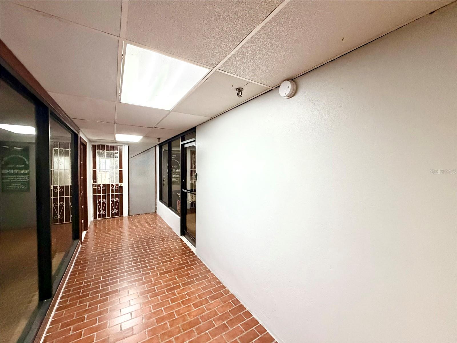 . Las Torres Navel #201-c Property Photo 3