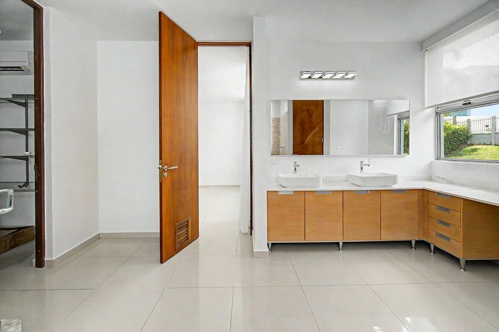 70 Aqcuamarina Property Photo 19