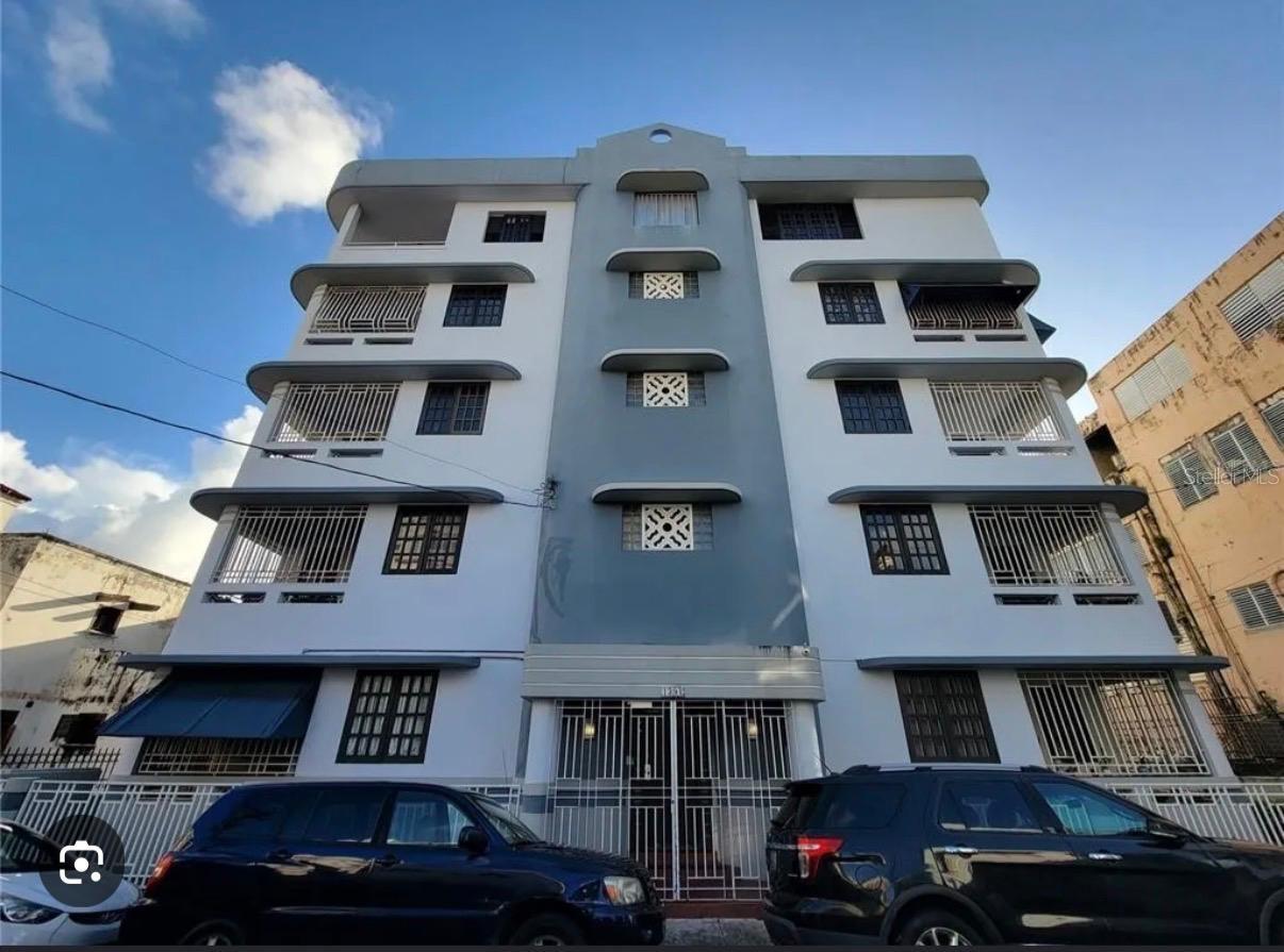 1394 Eduardo Georgetti St #301 Property Photo 1