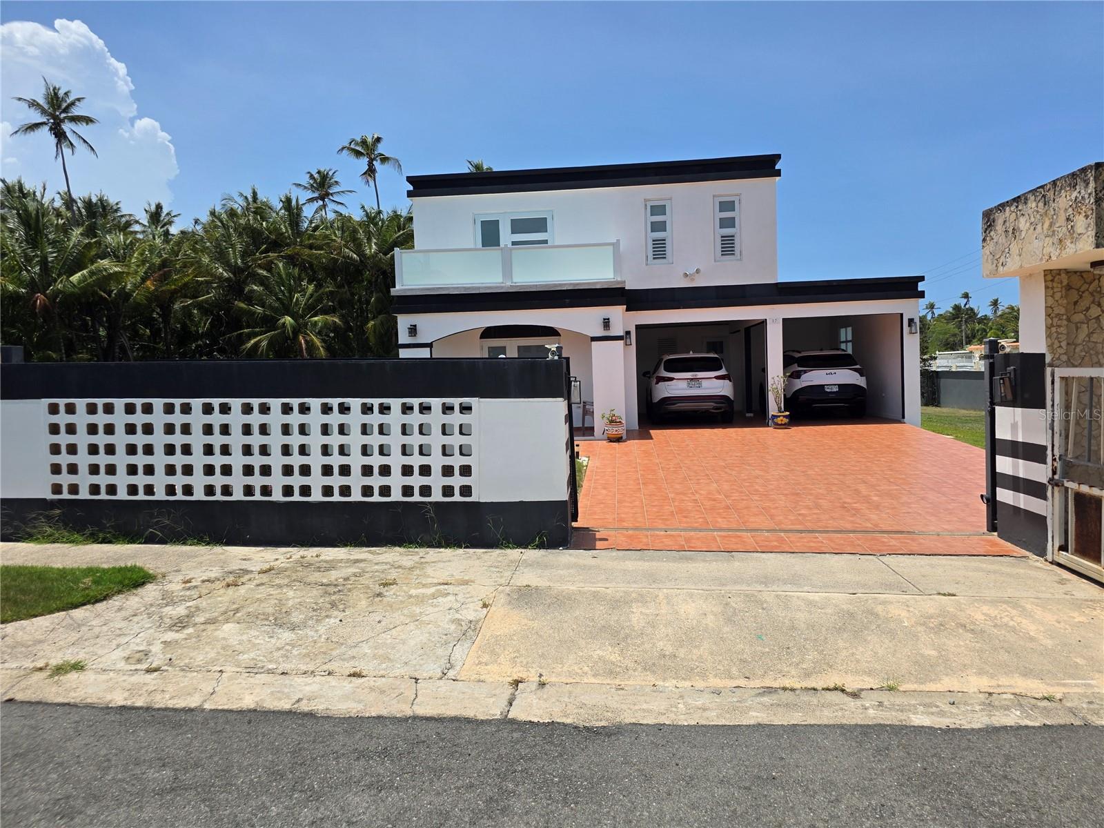 6690 Albacora Property Photo 1