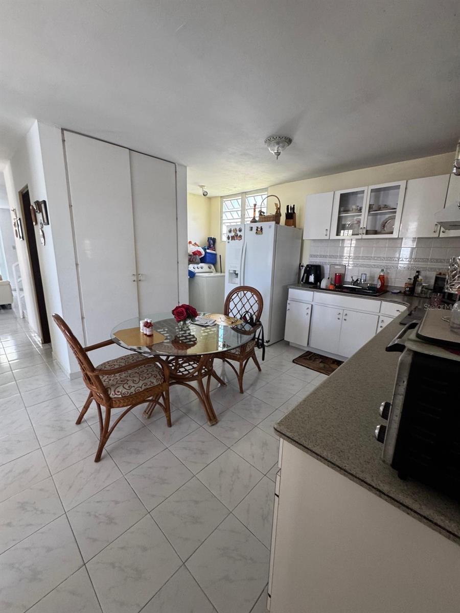 95 Alhambra Property Photo 2