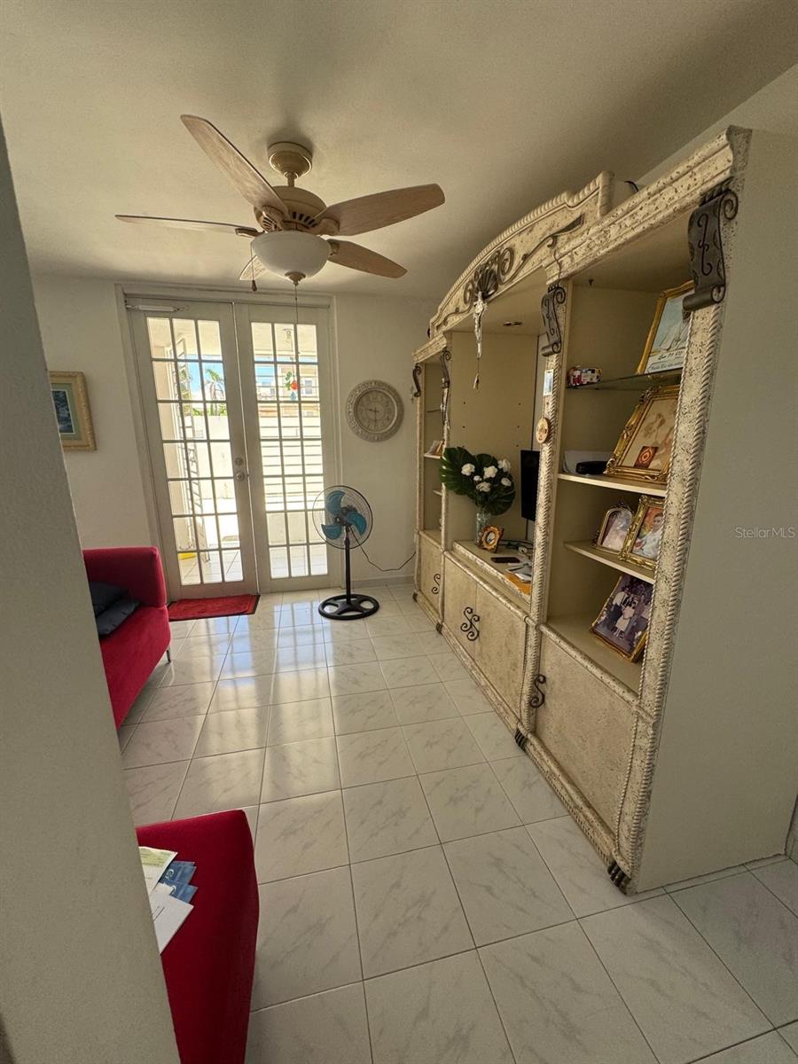 95 Alhambra Property Photo 17
