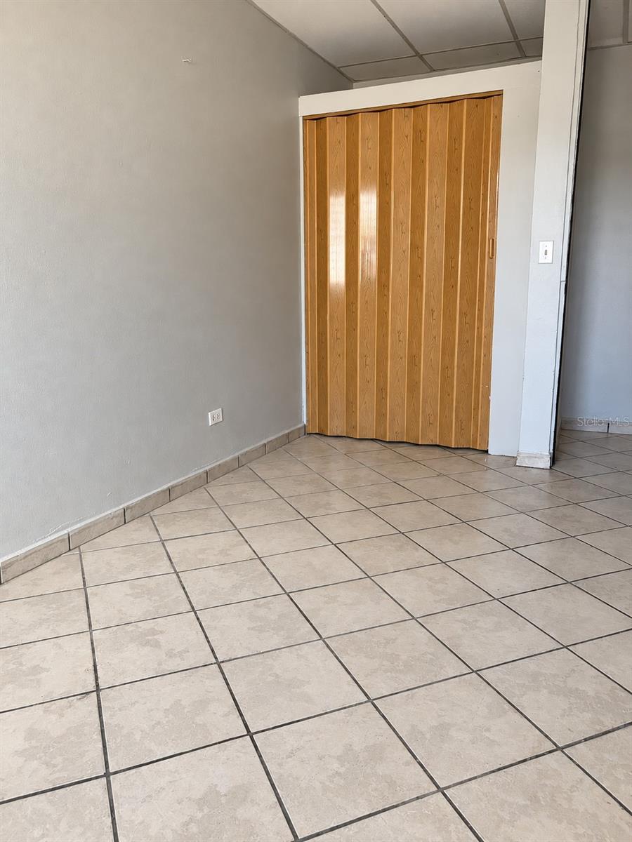 St 185 Km 18.8 Las Piñas Property Photo 9