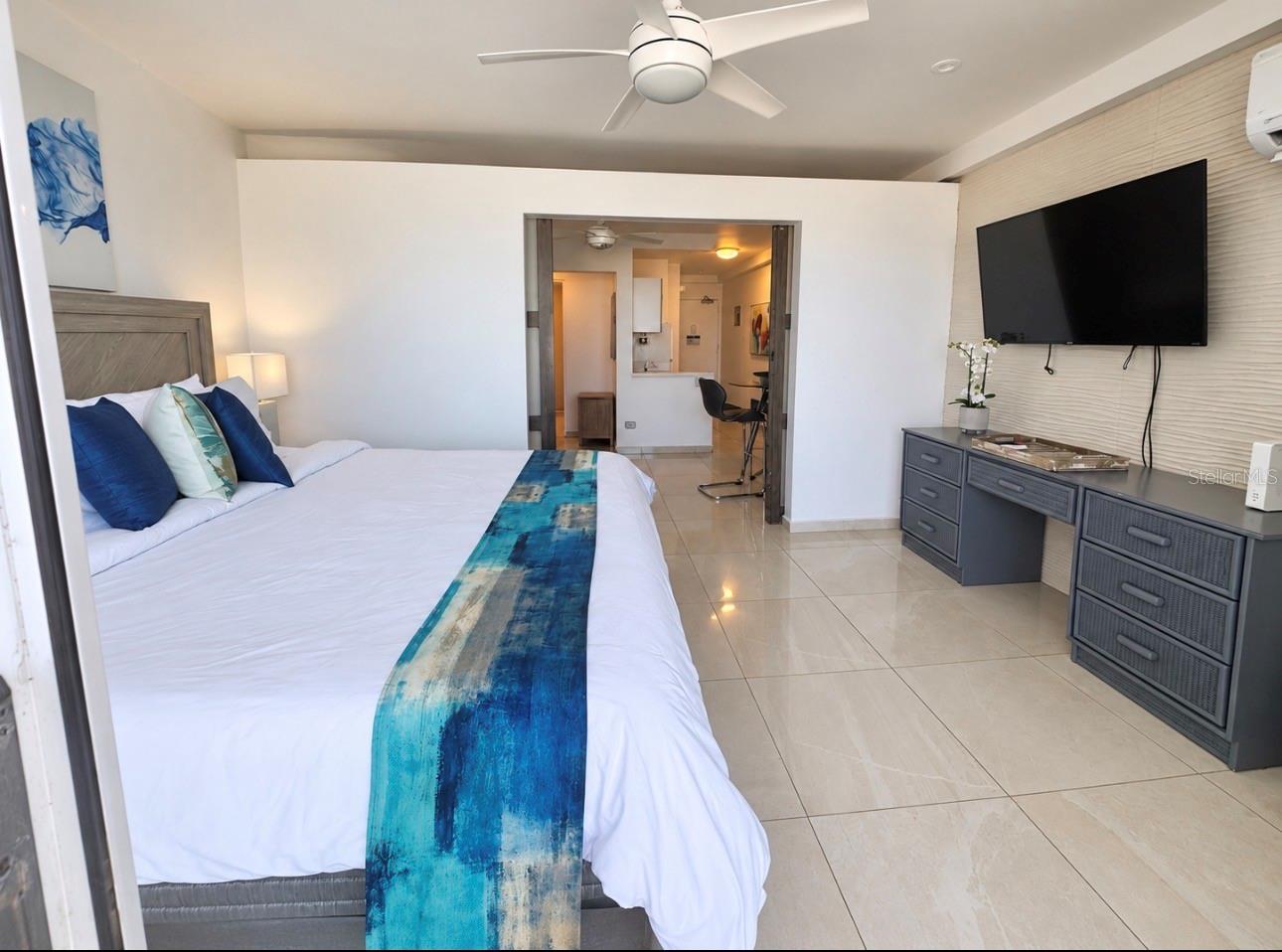 Esj Tower 176 Property Photo 5