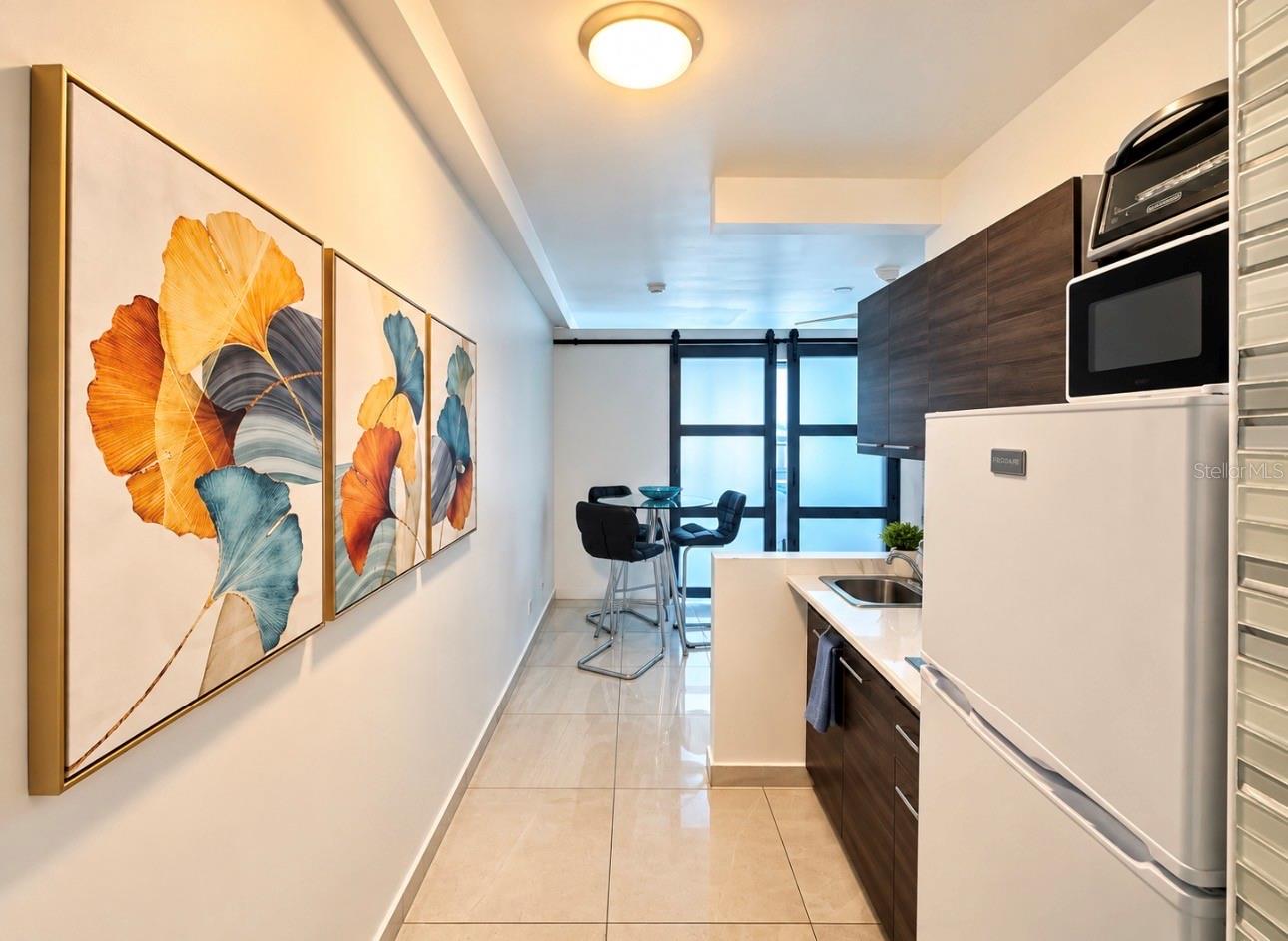 Esj Tower 176 Property Photo 12