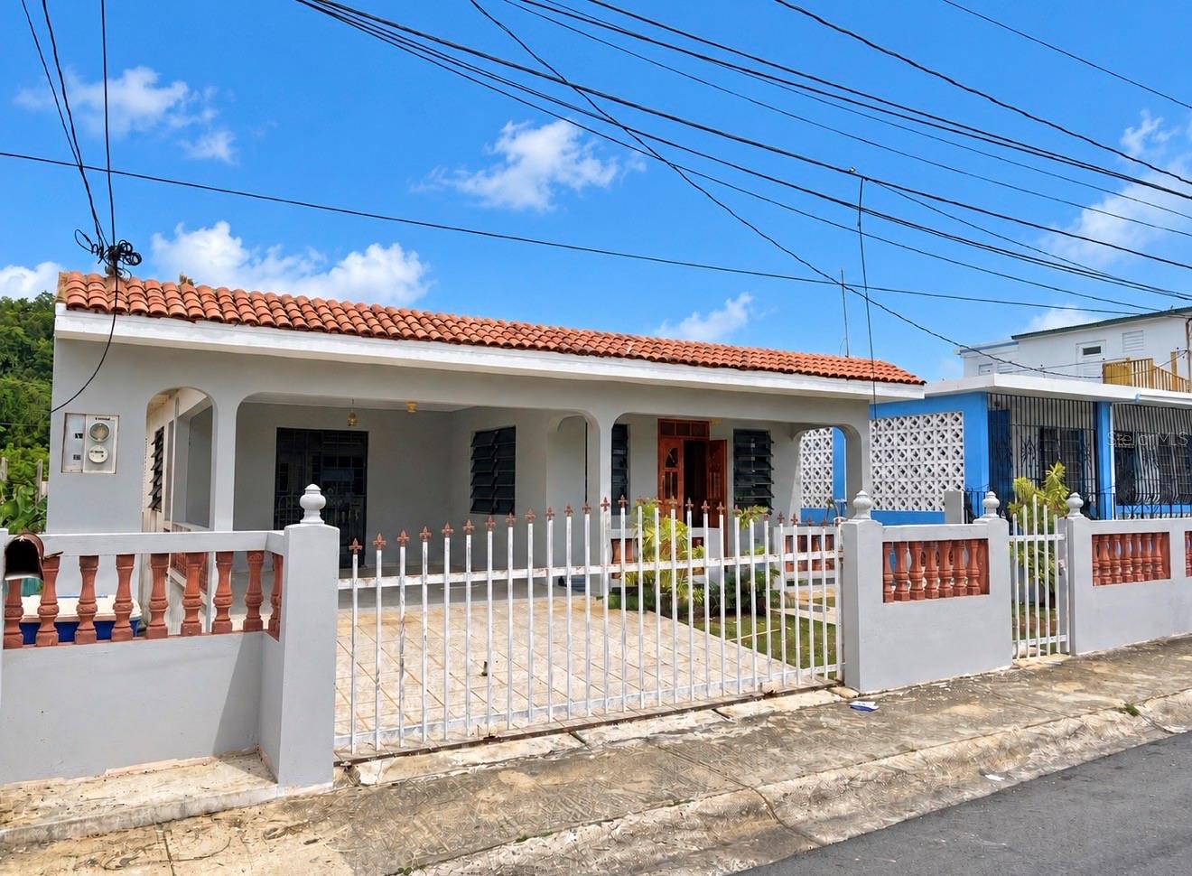 #635 18 St. Urb. Vista Verde Property Photo 1