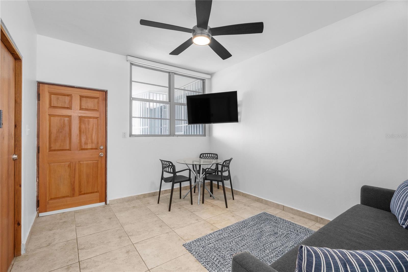 1020 Ashford Ave #420 Property Photo 16