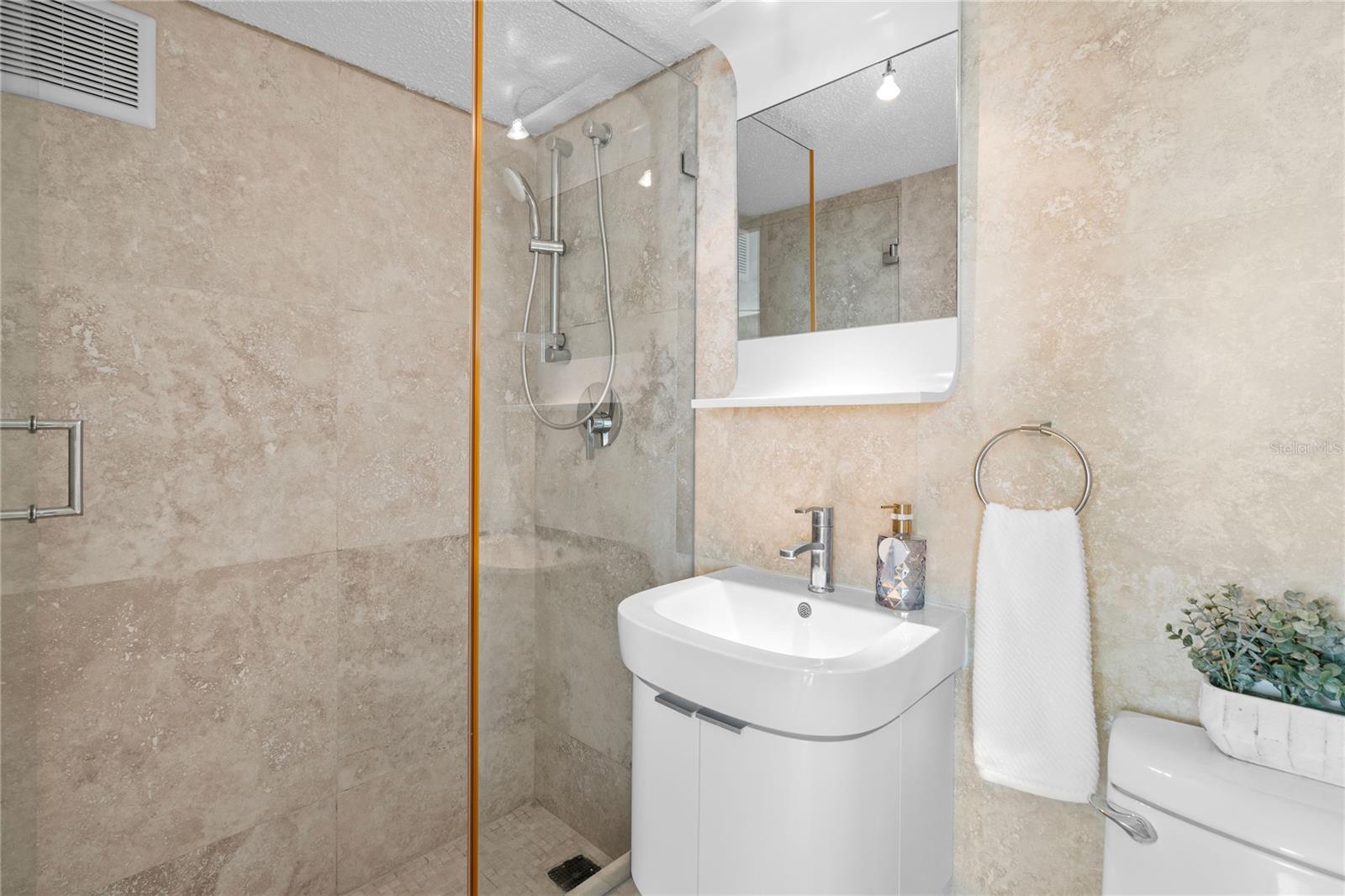 3307 Isla Verde Ave #1102 Property Photo 10