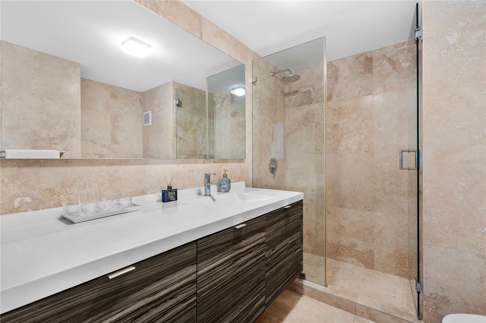 3307 Isla Verde Ave #1102 Property Photo 24