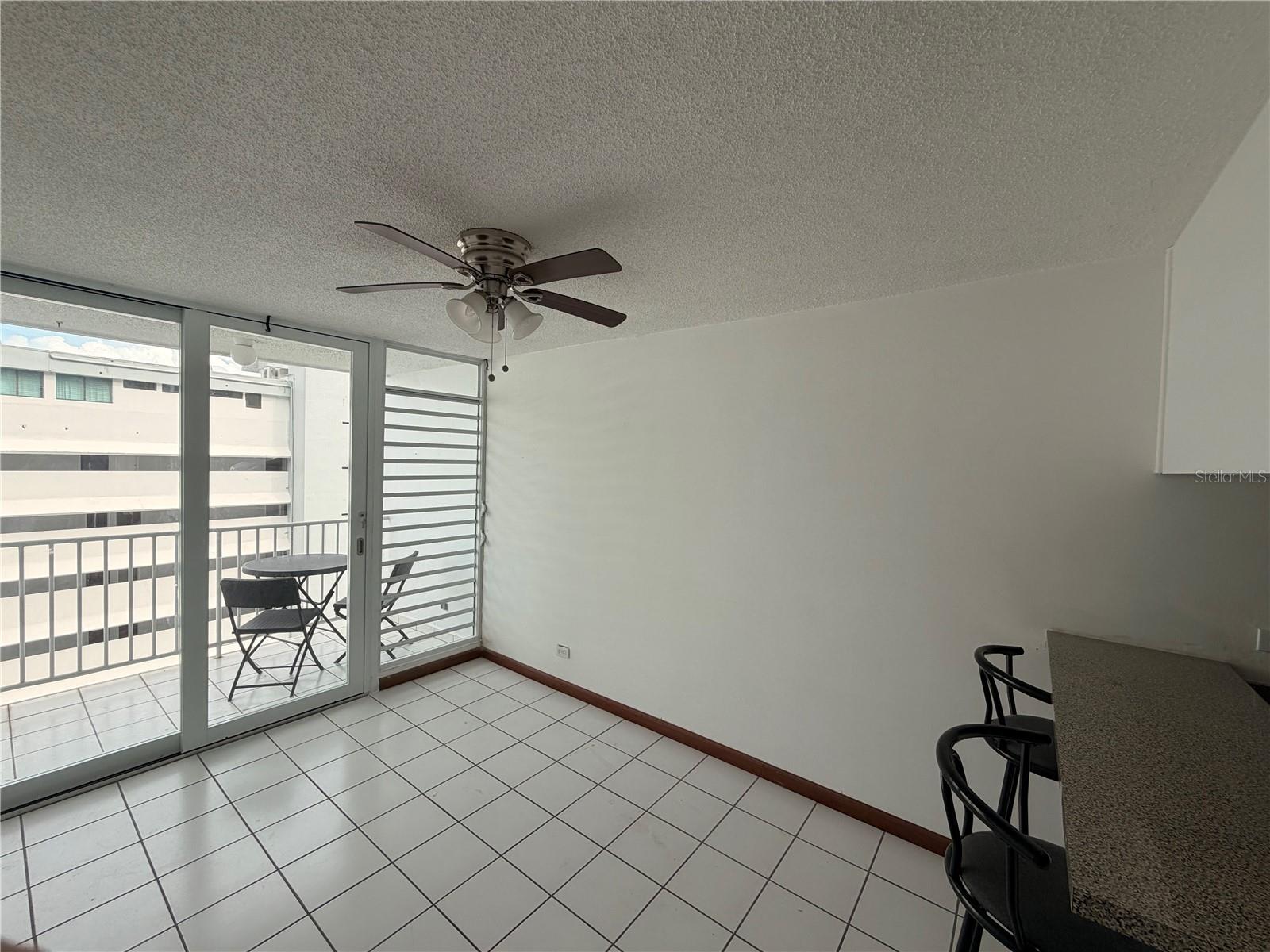 6471 AVE. ISLA VERDE #708 Property Photo 1