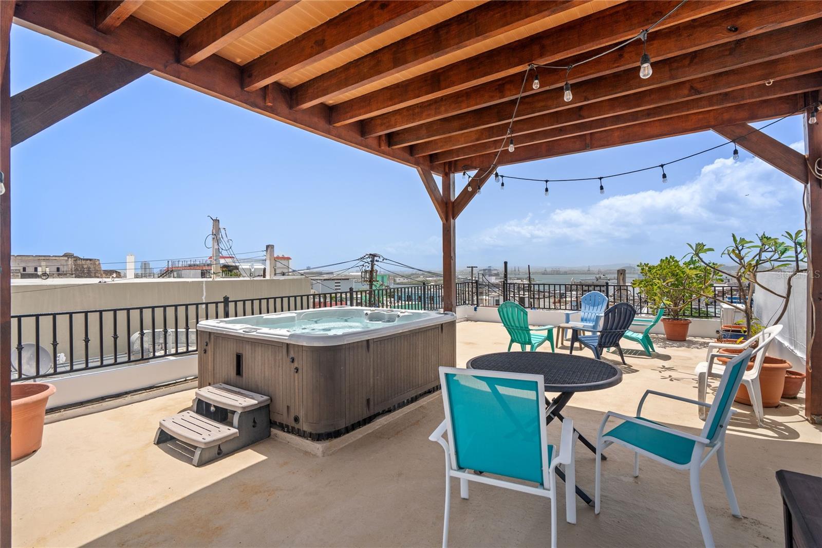 353 Calle De La Luna #301 Property Photo 30