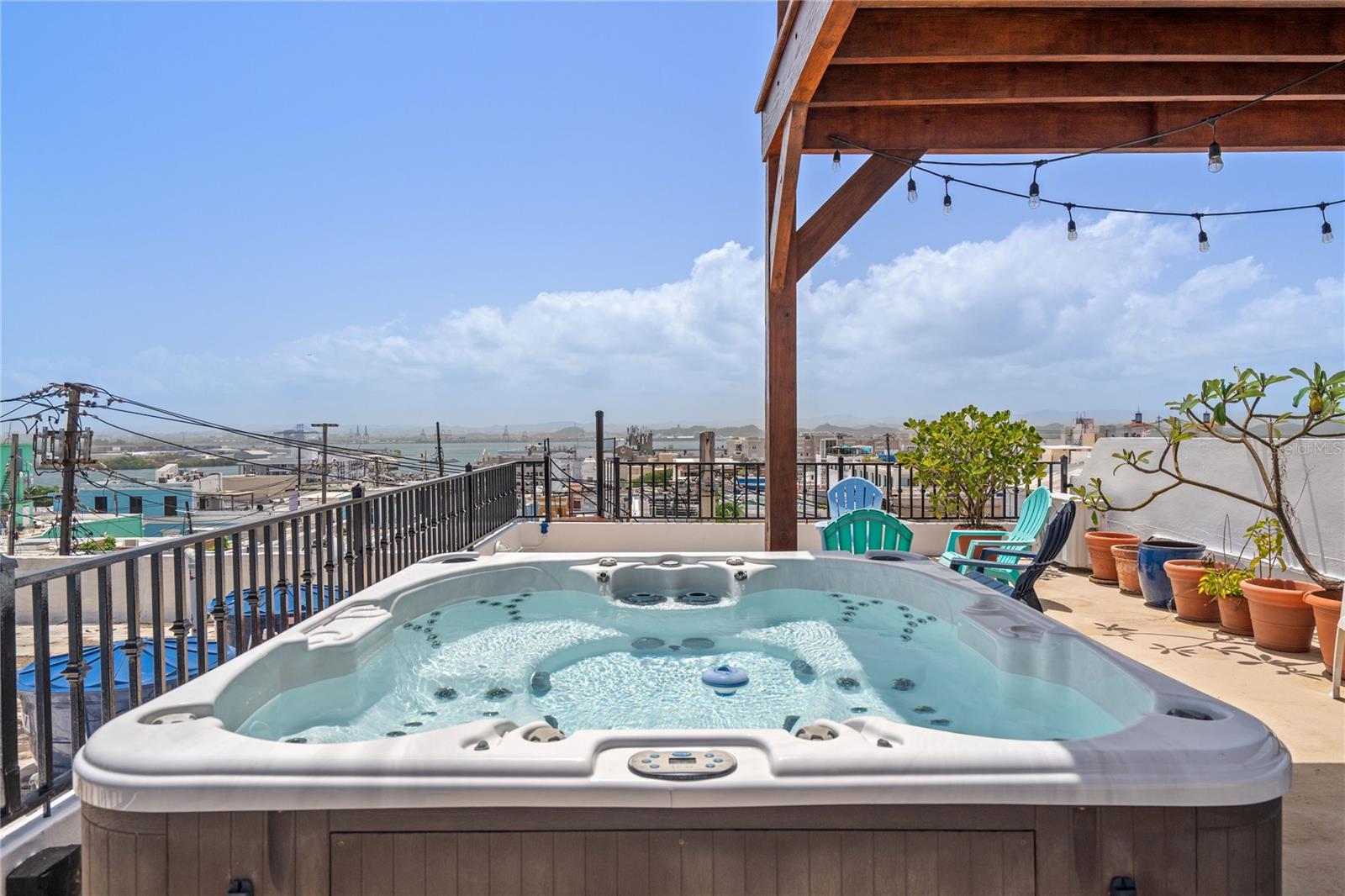 353 Calle De La Luna #301 Property Photo 32