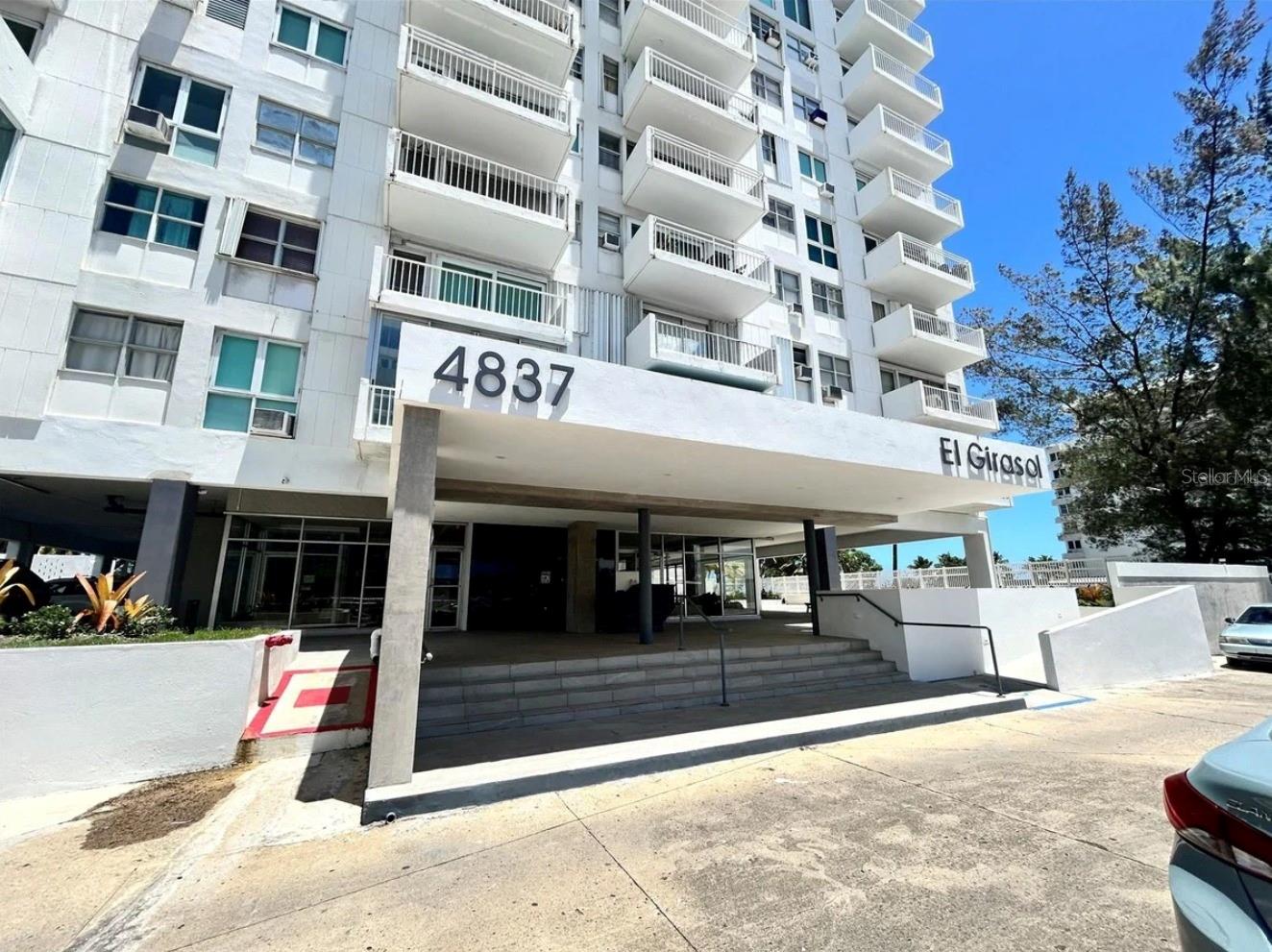 4837 Ave Isla Verde #607 #6 Property Photo 1