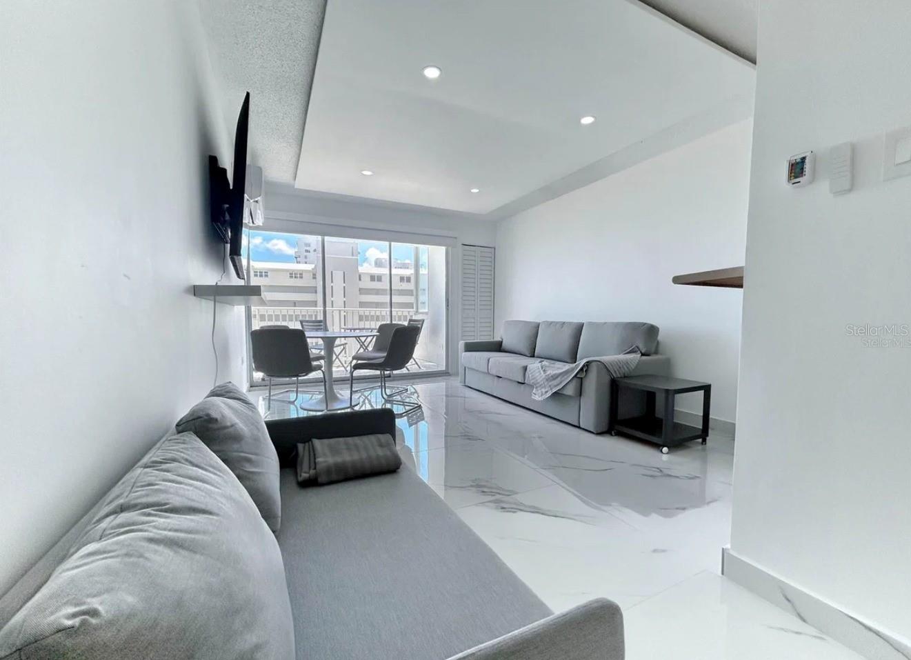 4837 Ave Isla Verde #607 #6 Property Photo 8