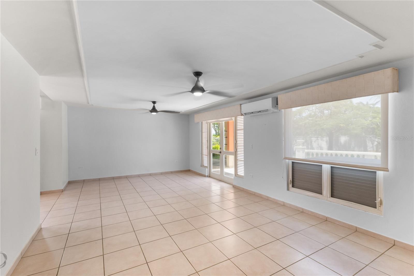 1 Eagle St Property Photo 10