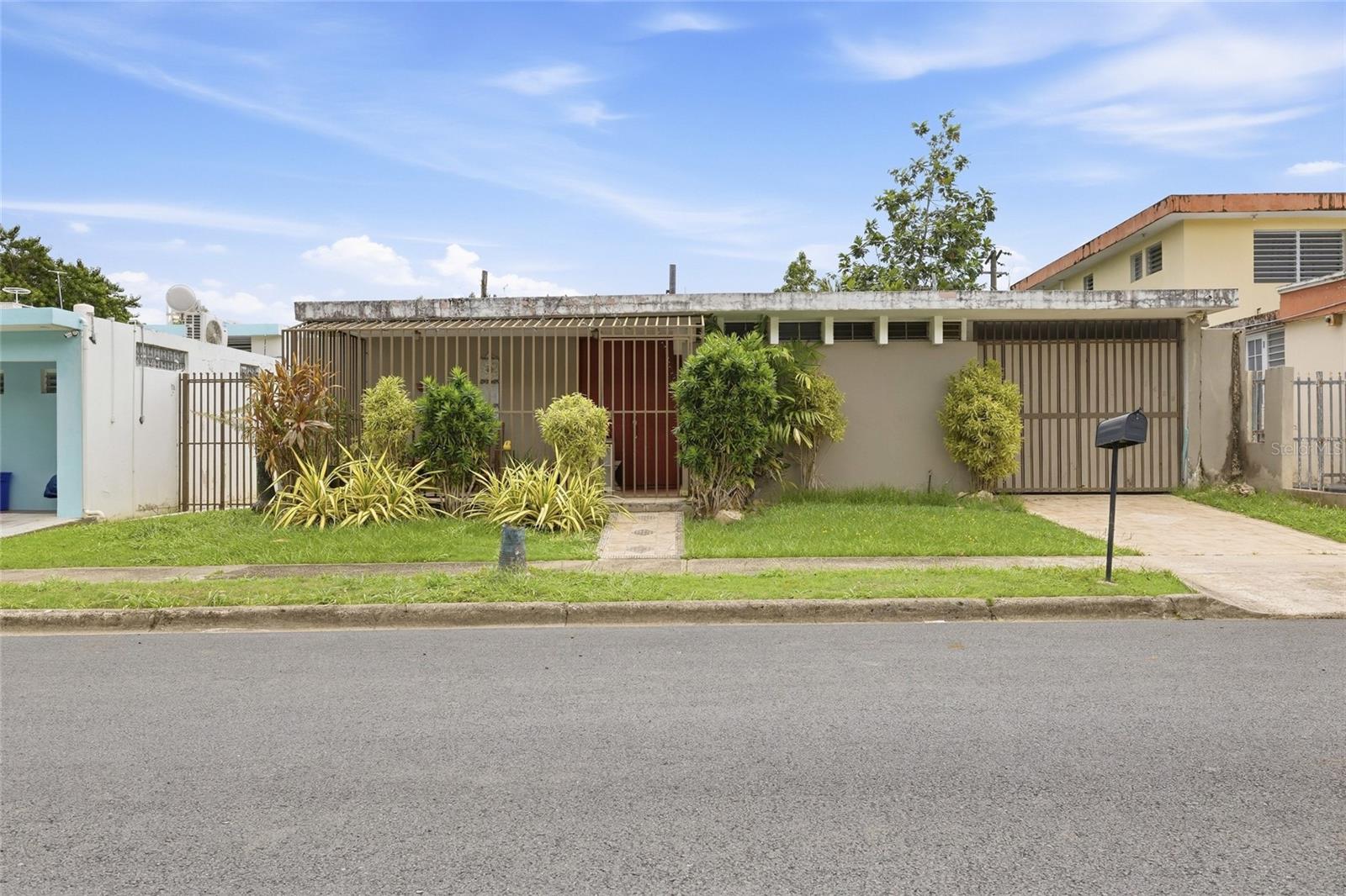 Faure Urb Antosanti Property Photo 1