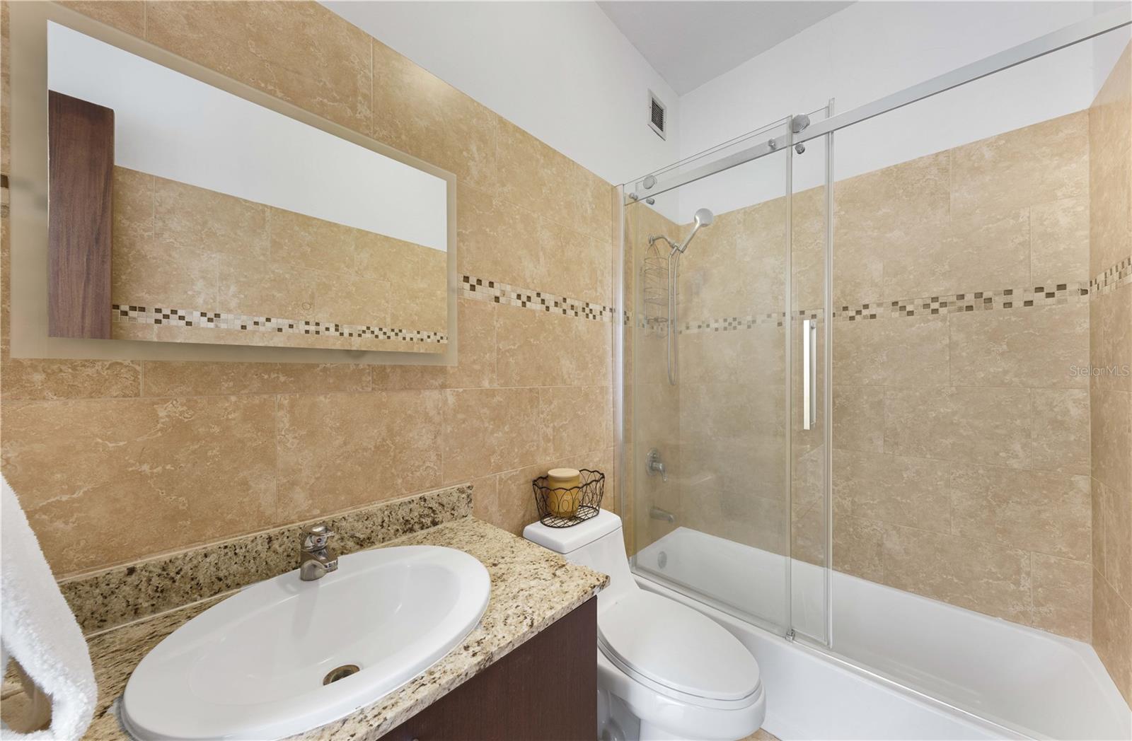 270 San Ignacio Ave #penthouse-l512 Property Photo 13