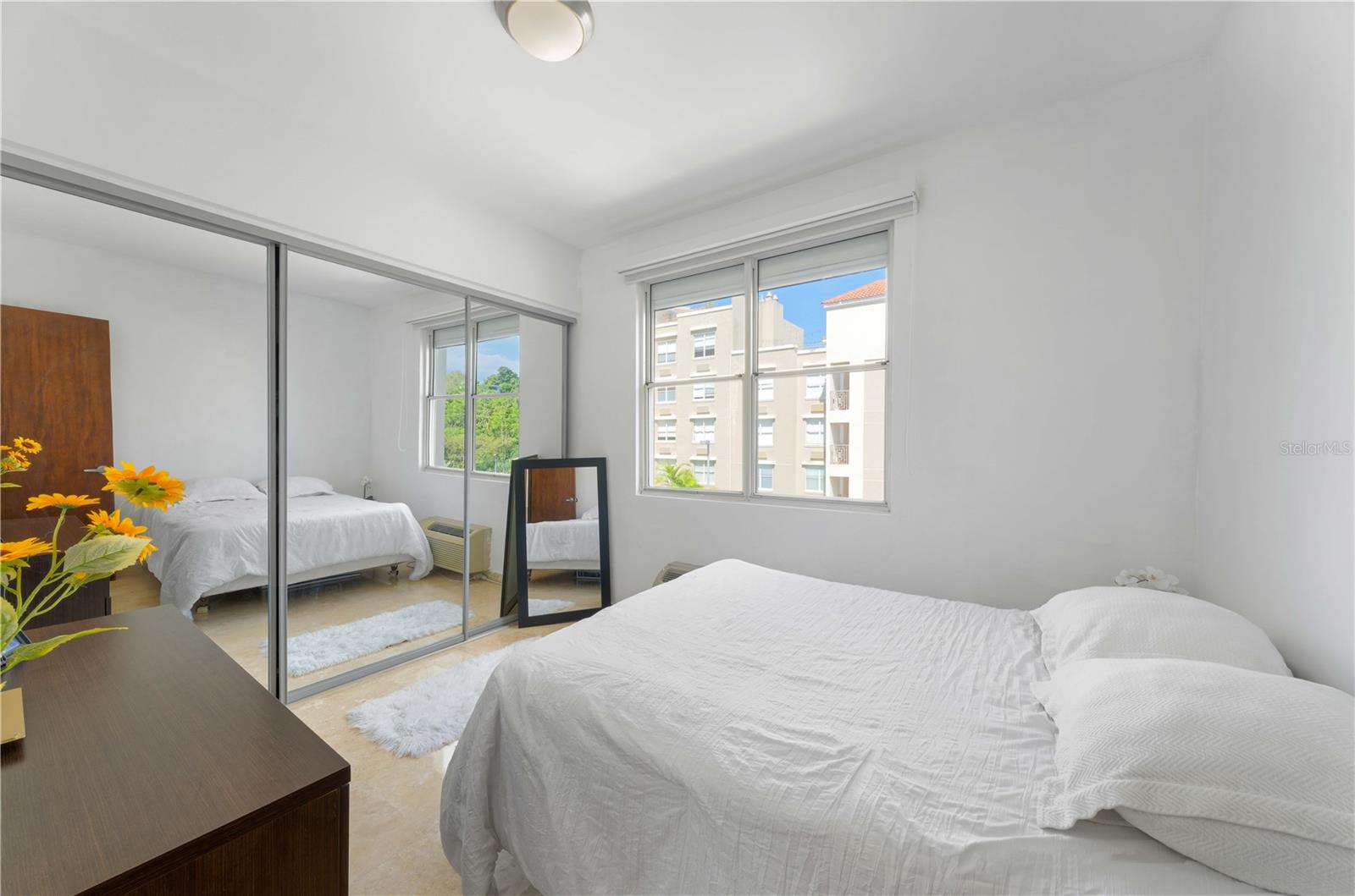 270 San Ignacio Ave #penthouse-l512 Property Photo 14