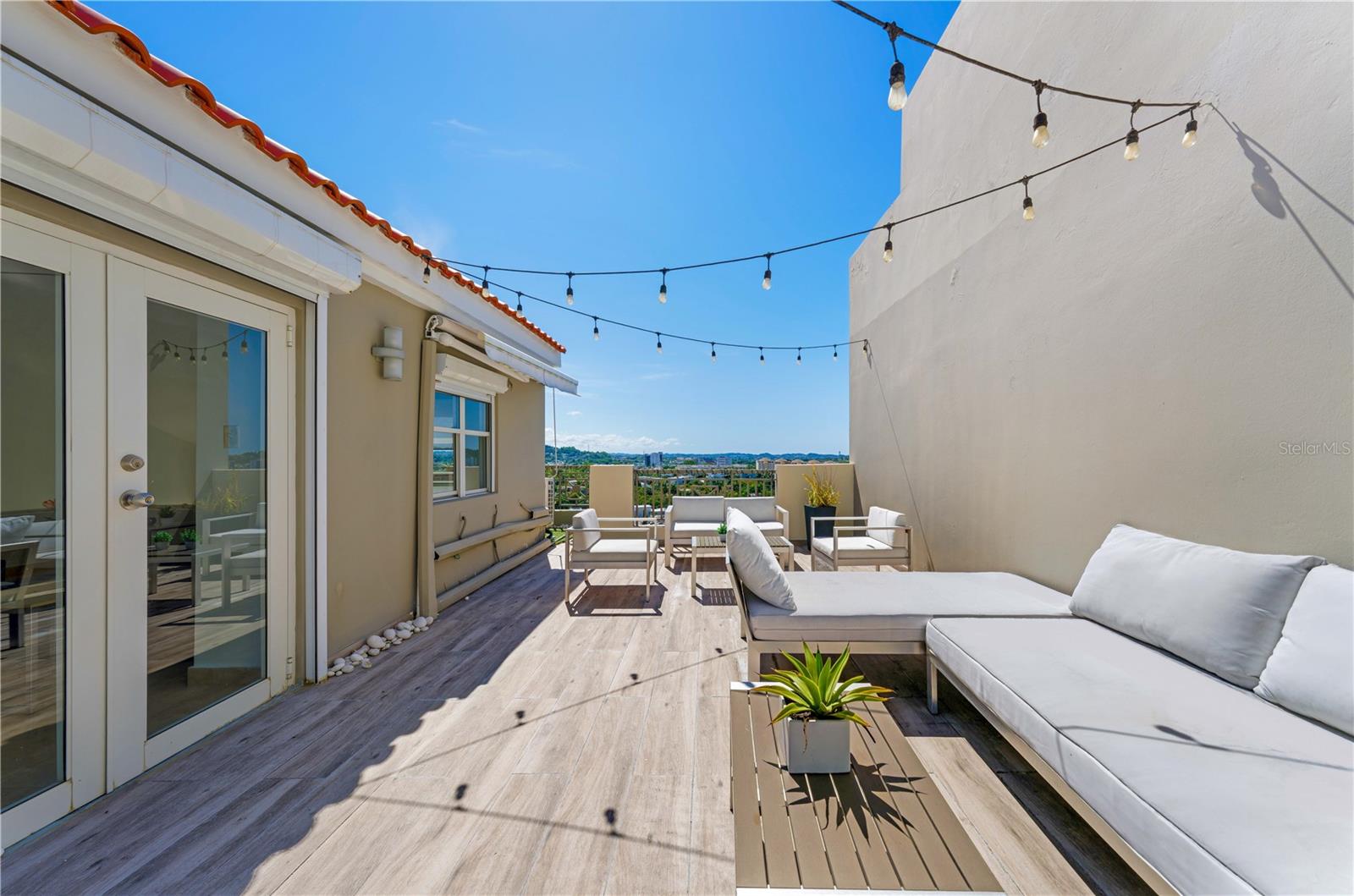 270 San Ignacio Ave #penthouse-l512 Property Photo 18
