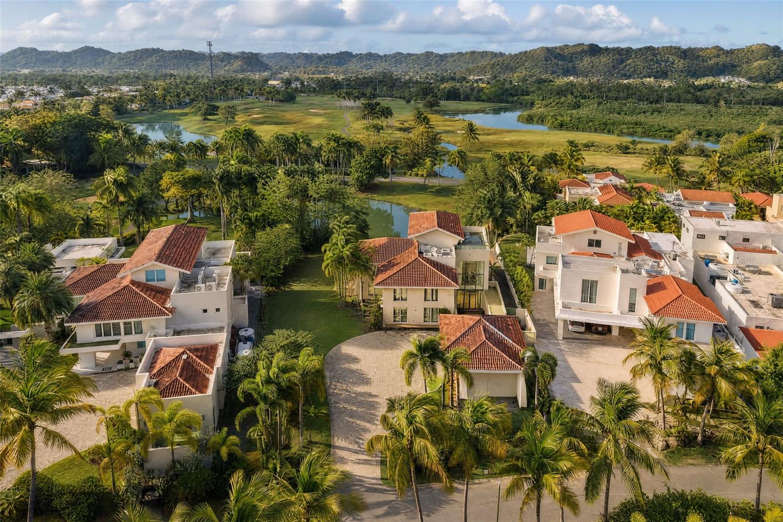 406 Dorado Beach East Property Photo 1