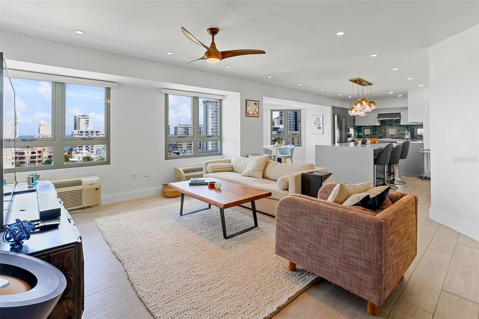 103 De Diego #804 Property Photo 2