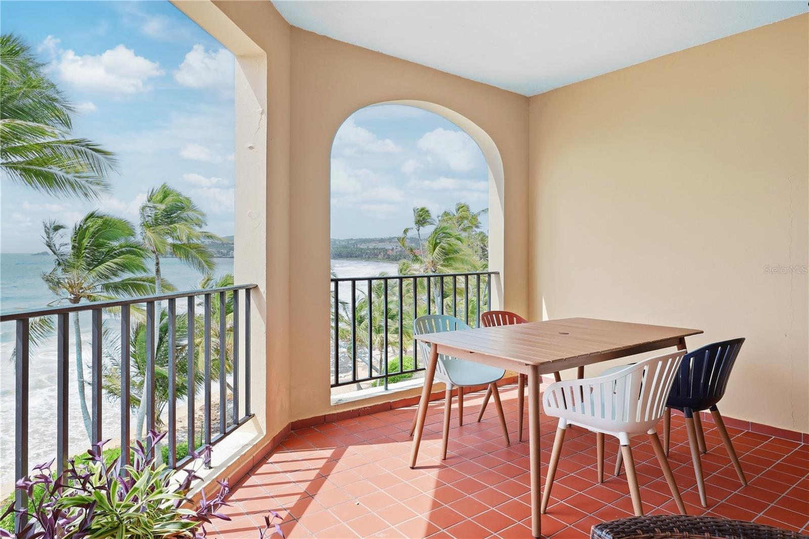 190 Candelero Dr #264 Property Photo 1