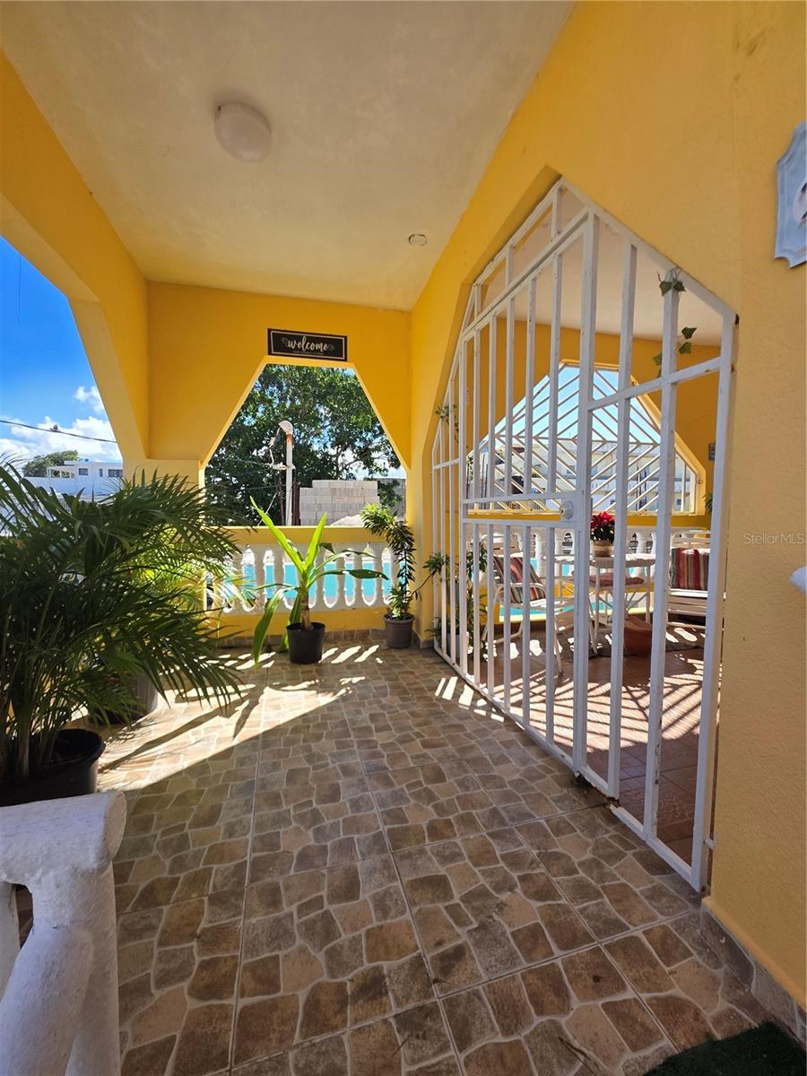 Calle Manuel Corchado #108 Property Photo 2
