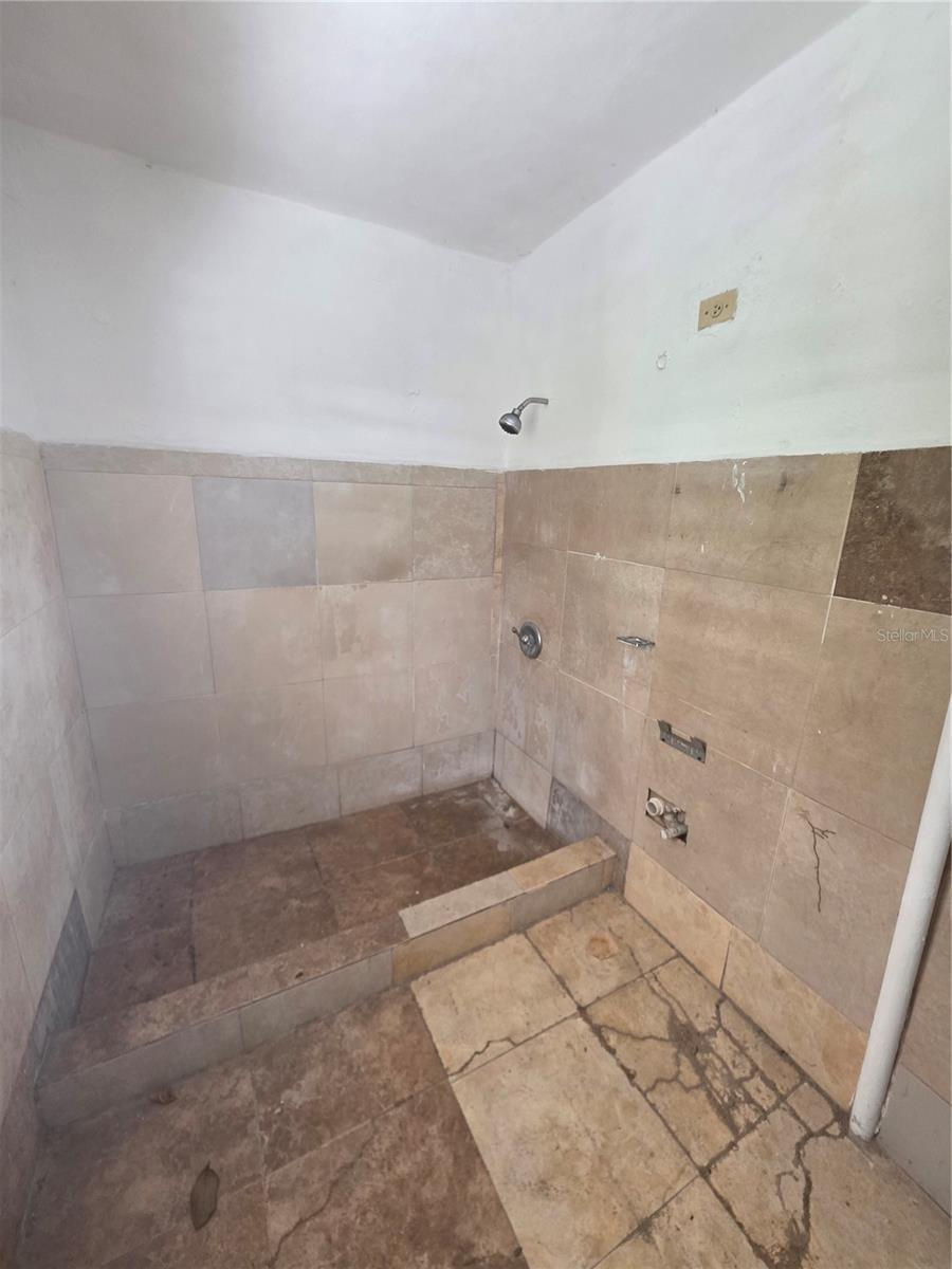 Calle Manuel Corchado #108 Property Photo 20