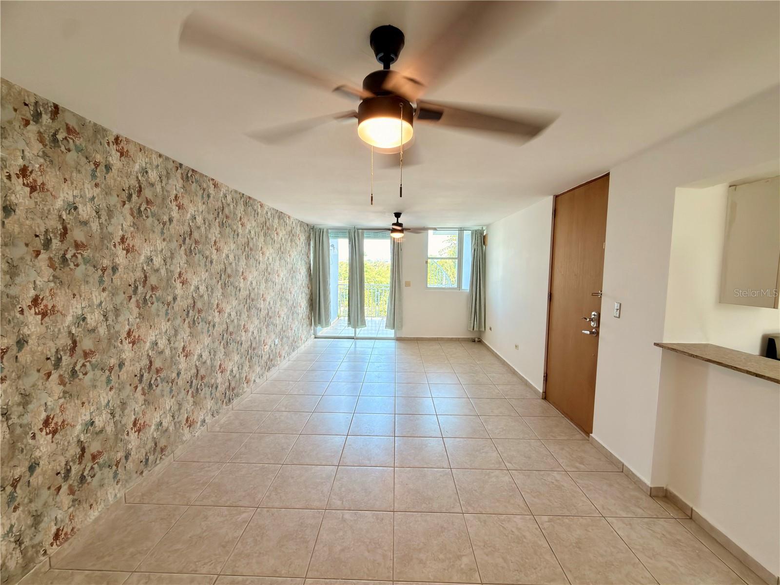 Cond Paseo Del Rey #f-302 Property Photo 7