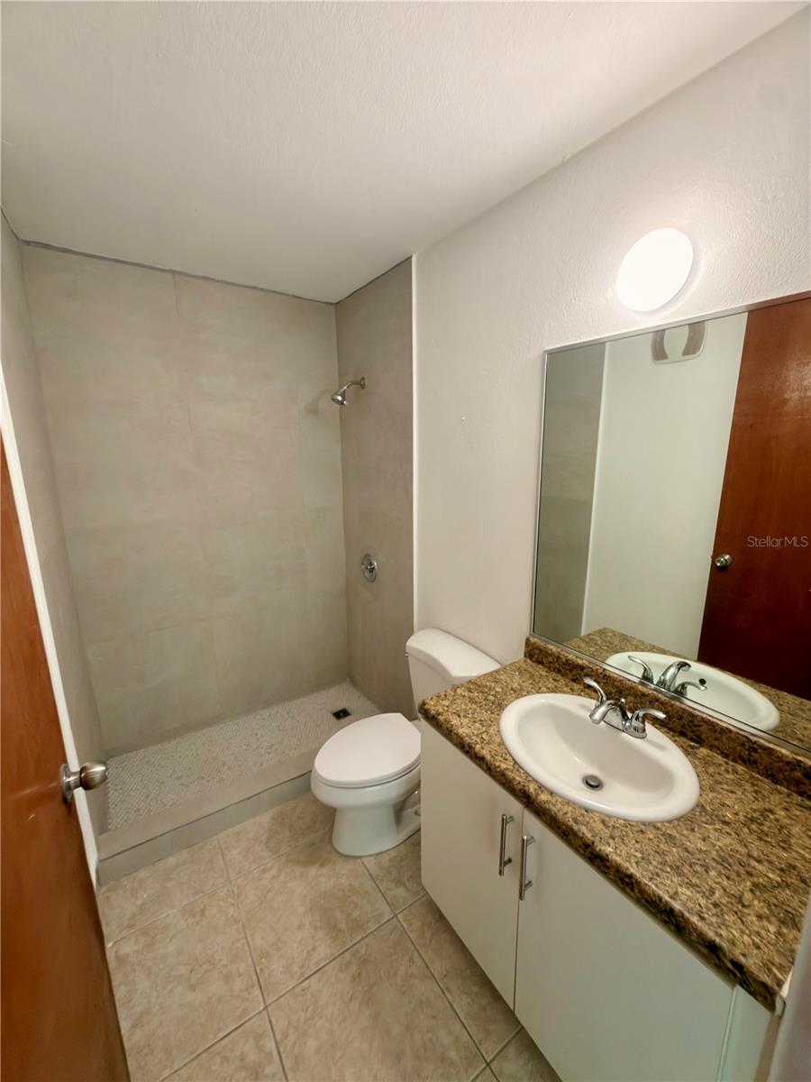 Cond Paseo Del Rey #f-302 Property Photo 15