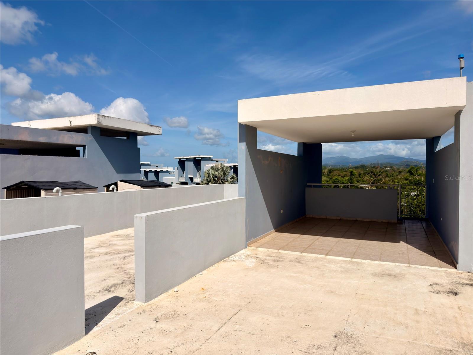 Cond Paseo Del Rey #f-302 Property Photo 27