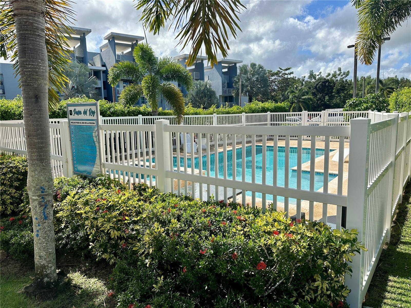 Cond Paseo Del Rey #f-302 Property Photo 33
